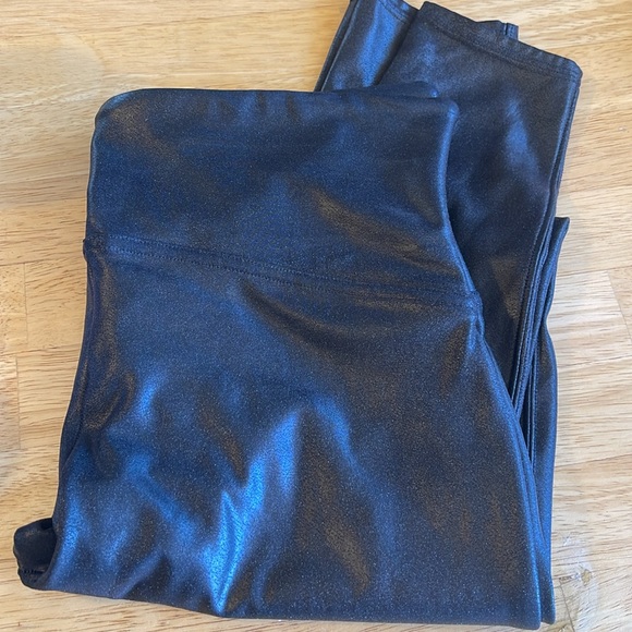 Spanx Faux leather leggings XL - Picture 8 of 8